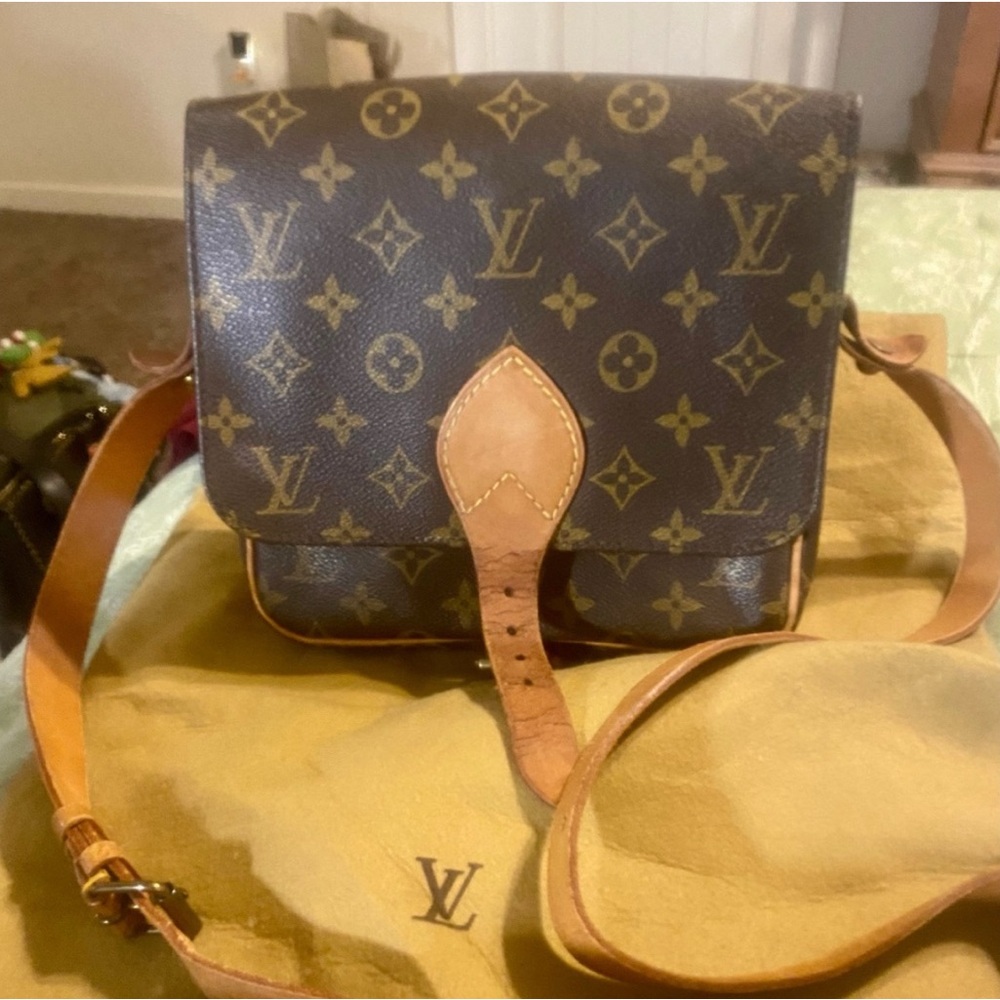 Louis Vuitton Dark Brown Monogram Messenger Bag - Picture 2 of 9